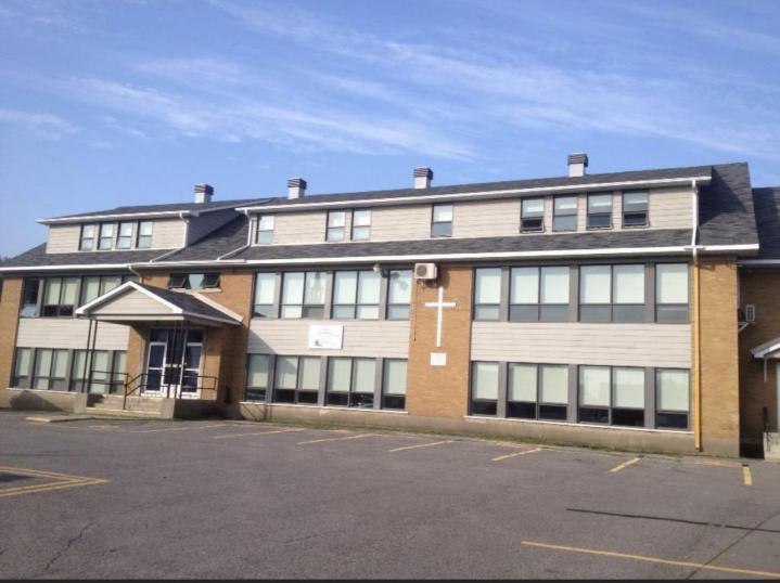 Gutter guard installation in Trois-Rivières